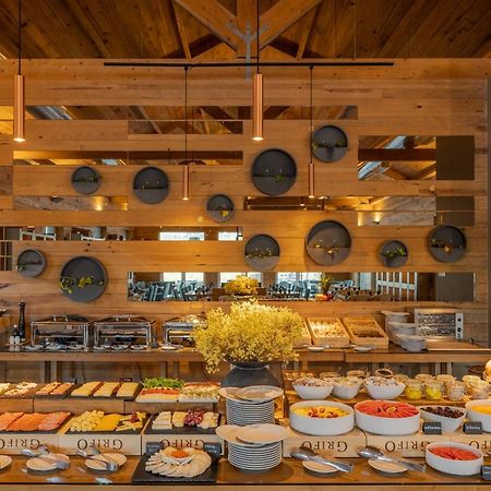 Pestana Douro Riverside - Preferred Hotels & Resorts, Lifestyle Valbom  Екстериор снимка The buffet at the restaurant
