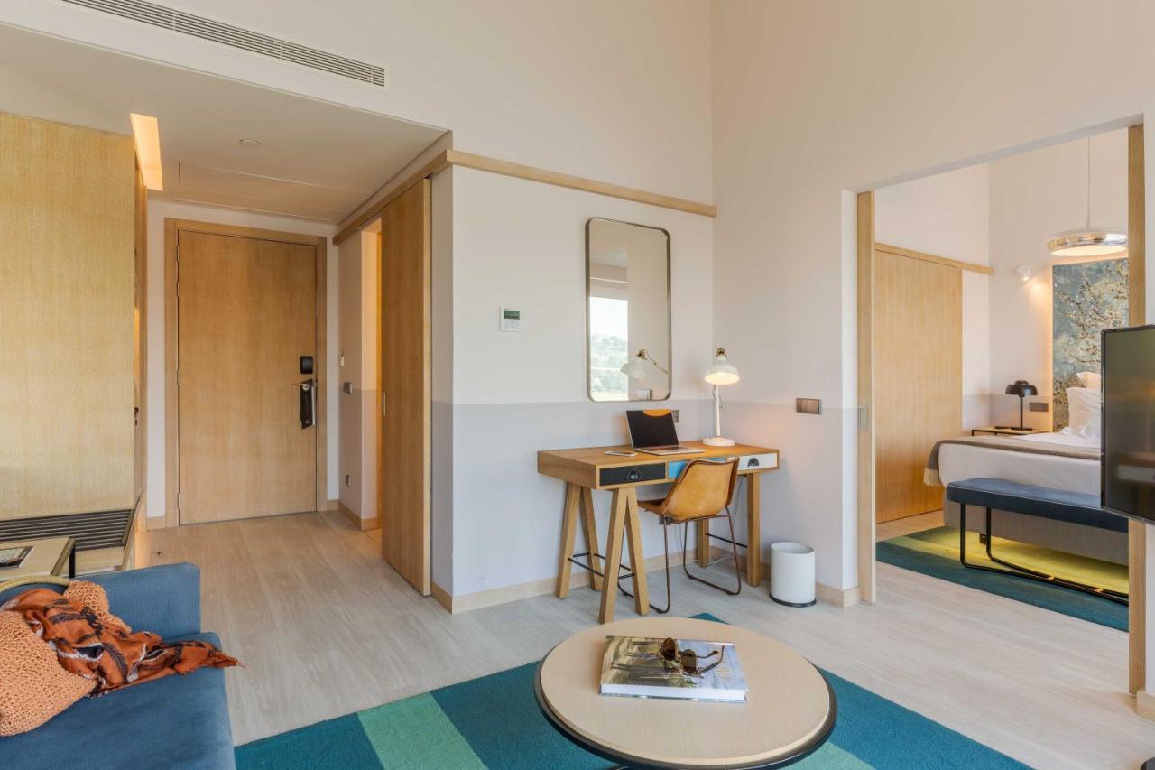 Pestana Douro Riverside - Preferred Hotels & Resorts, Lifestyle Valbom  Екстериор снимка A room at the hotel